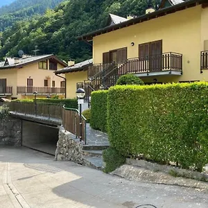  Appartamento Con Giardino E Box In Valmalenco Italia